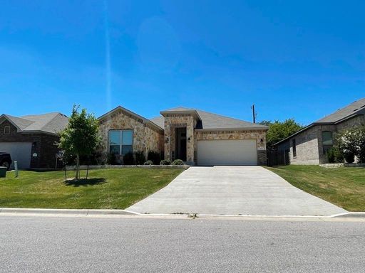 5820 Blackstone Dr, Temple, TX 76502