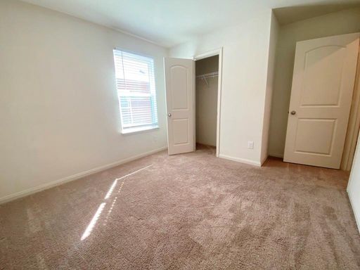 1032 Riverdale Cv., Jarrell, TX 76537-2038