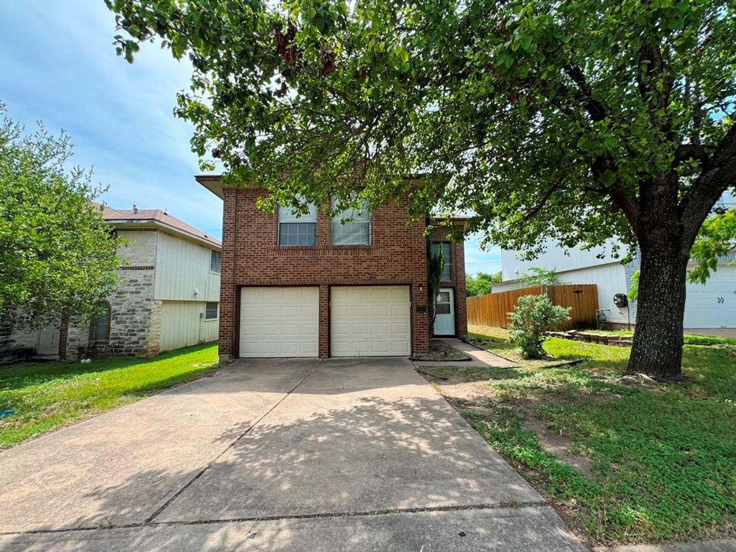 Pflugerville House: 14009 Maricella Ln