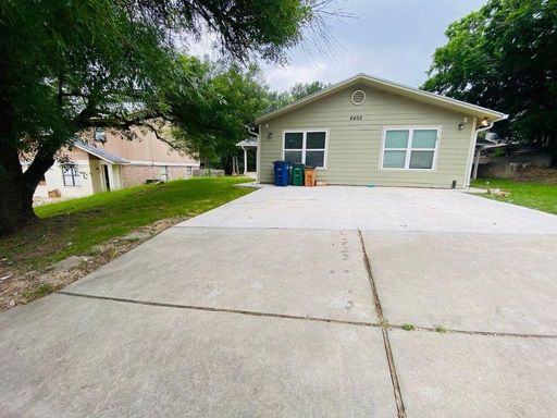 6402 Auburn Dr - Unit A, Austin, TX 78723-3307