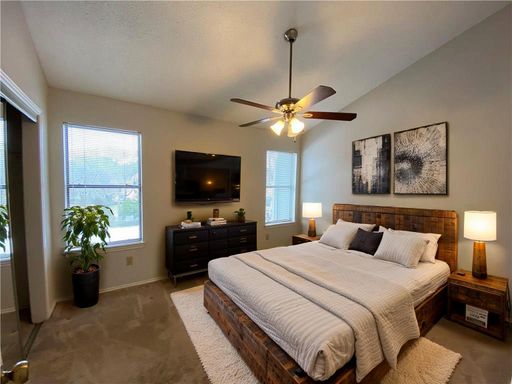 12325 Los indios Trl, Austin, TX 78729-7661