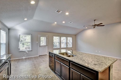 21607 Surrey Lane, Lago Vista, TX 78645