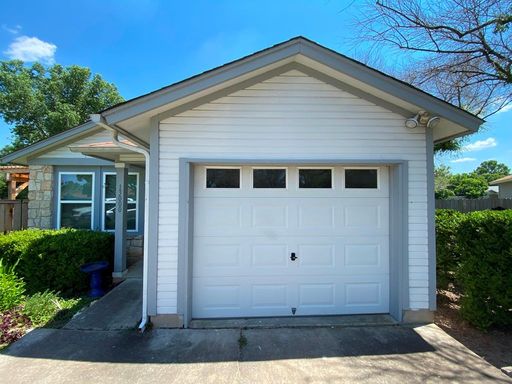 13000 Pollard Dr, Austin, TX 78727-7021