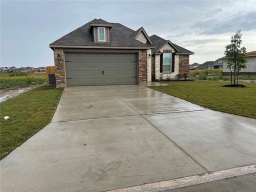806 Hollyhock Dr, Temple, TX 76502