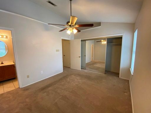 12325 Los indios Trl, Austin, TX 78729-7661