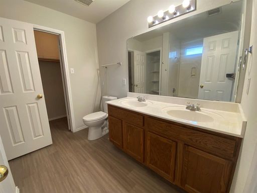 258 Western Dr, Kyle, TX 78640