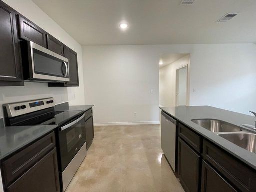 2317 Zanoletti Ct - Unit B, Temple, TX 76504