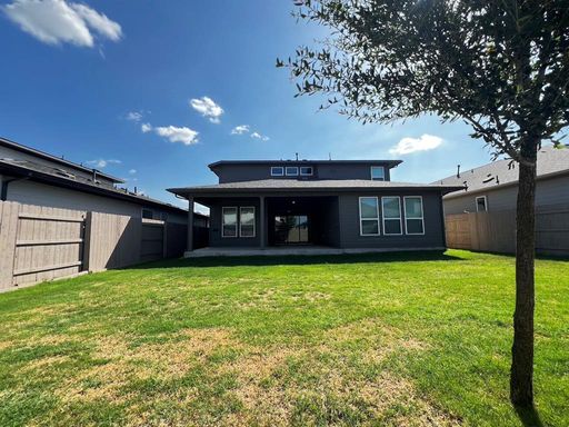 7909 Edmondson Bend, Austin, TX 78744
