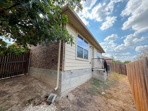 3400 Ortman Drive, Pflugerville, TX 78660