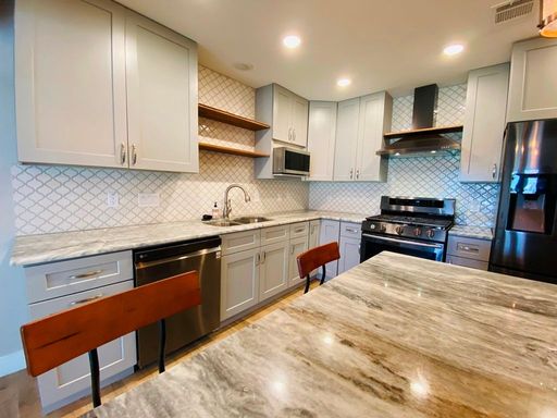 13000 Pollard Dr, Austin, TX 78727-7021