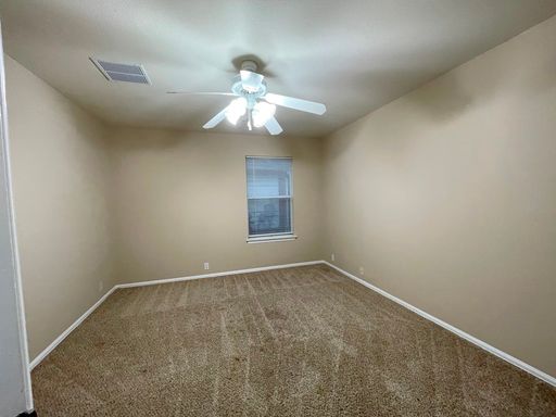 376 Spruce Dr., Kyle, TX 78640