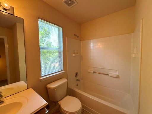 251 A Utterback, Kyle, TX 78640
