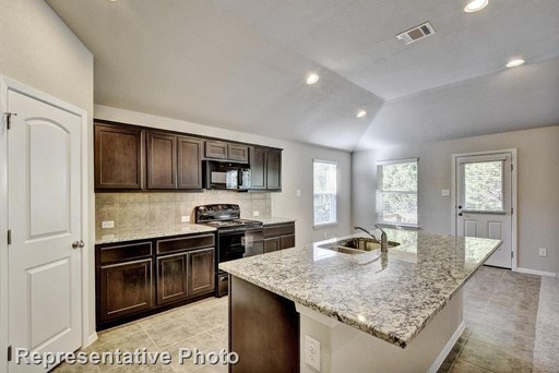 21607 Surrey Lane, Lago Vista, TX 78645