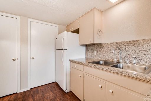 2611B Ektom Drive , Austin, TX 78745