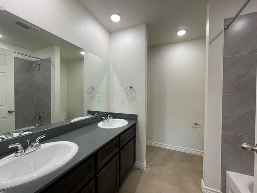2317 Zanoletti Ct - Unit B, Temple, TX 76504