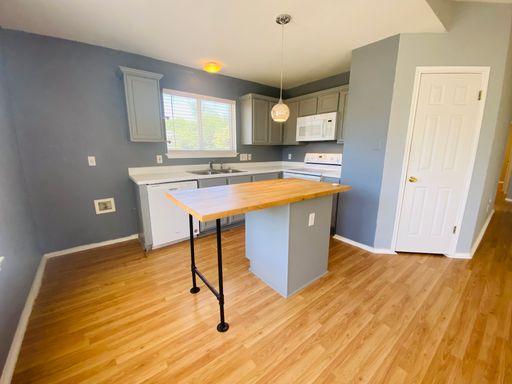 2501 Willow Way, Round Rock, TX 78664