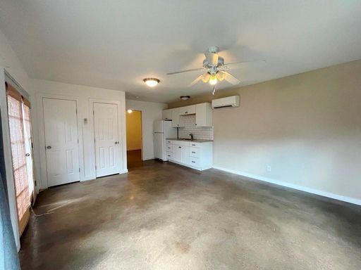 300 El Paso St, Austin, TX 78704