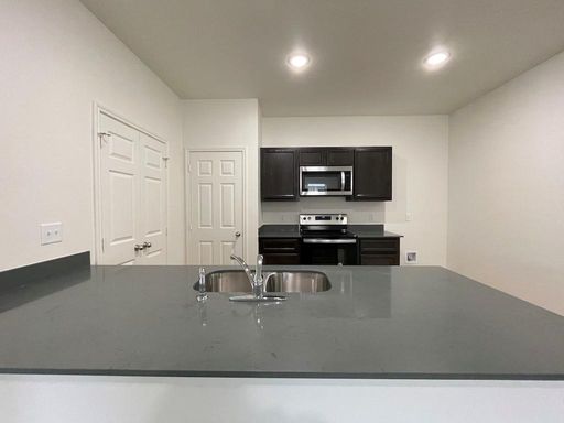 2317 Zanoletti Ct - Unit B, Temple, TX 76504