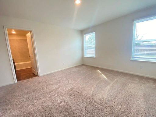 1032 Riverdale Cv., Jarrell, TX 76537-2038