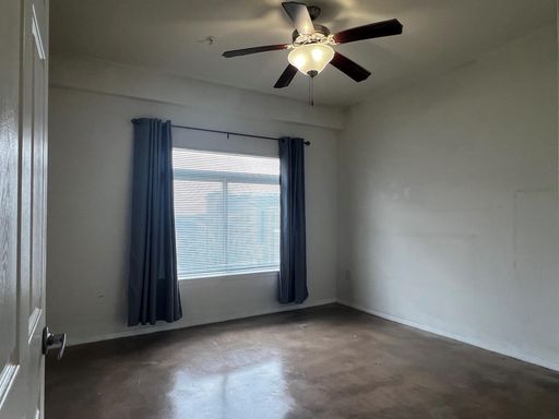 910 W 25TH St #607, Austin, TX 78705