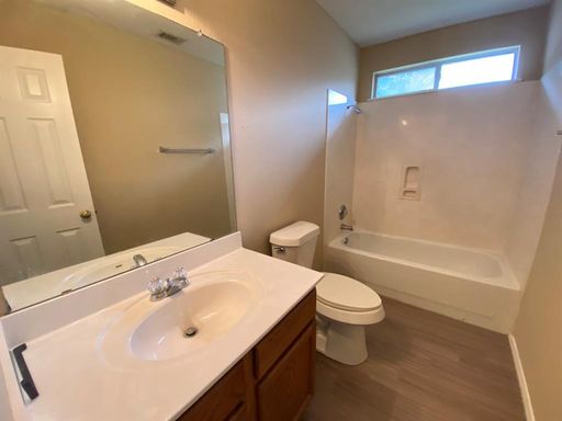 258 Western Dr, Kyle, TX 78640