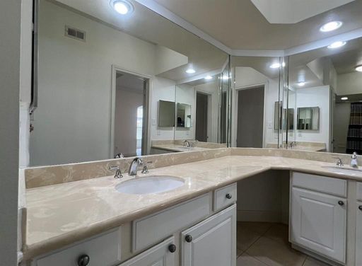 7701 Rialto Blvd #1232, Austin, TX 78735