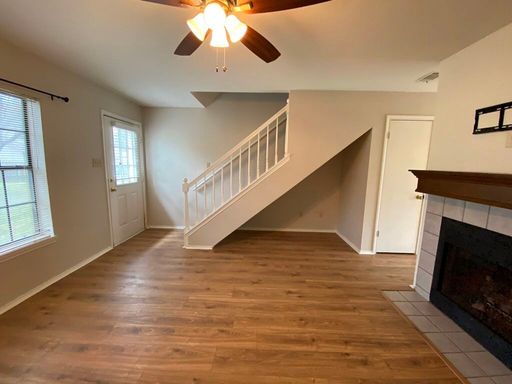 12325 Los indios Trl, Austin, TX 78729-7661