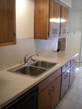 1305 A Glenda Drive , Round Rock, TX 78681