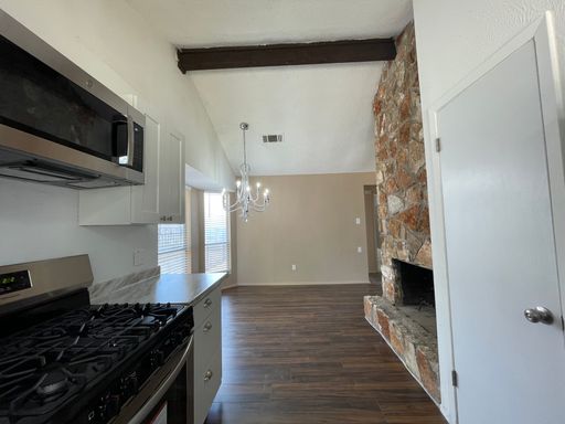 5753 Palo Blanco Ln, Austin, TX 78744-3858