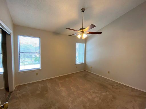 12325 Los indios Trl, Austin, TX 78729-7661