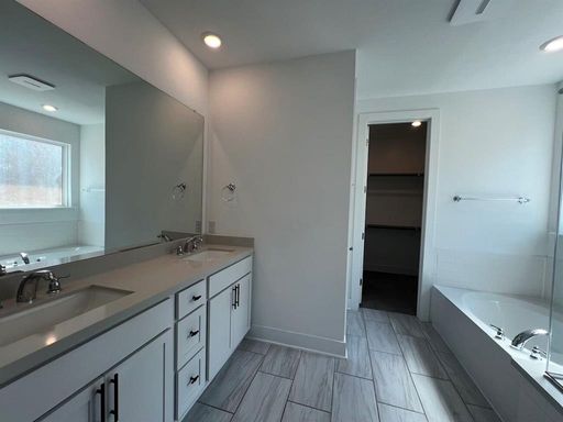 7909 Edmondson Bend, Austin, TX 78744