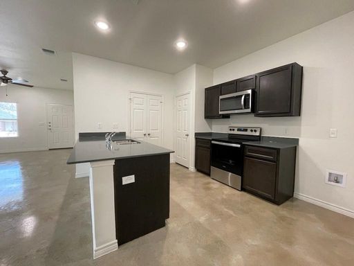 2317 Zanoletti Ct - Unit B, Temple, TX 76504