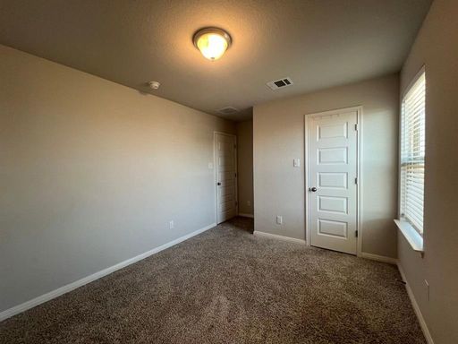 124 Old Stagecoach Rd, Jarrell, TX 76537