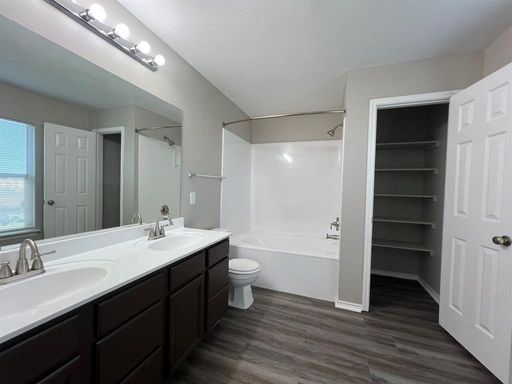 13120 Dearbonne Dr, Del Valle, TX 78617