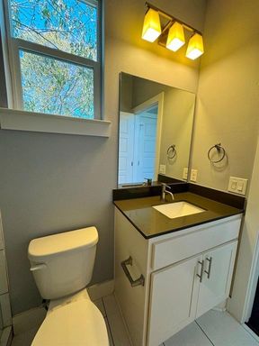 6201 Felix Ave, Unit A, Austin, TX 78741