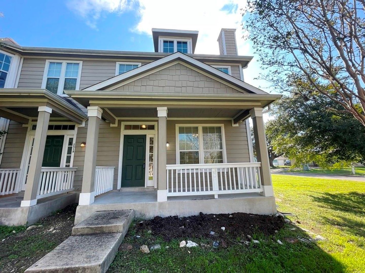 Kyle Apartment: 251B Utterback