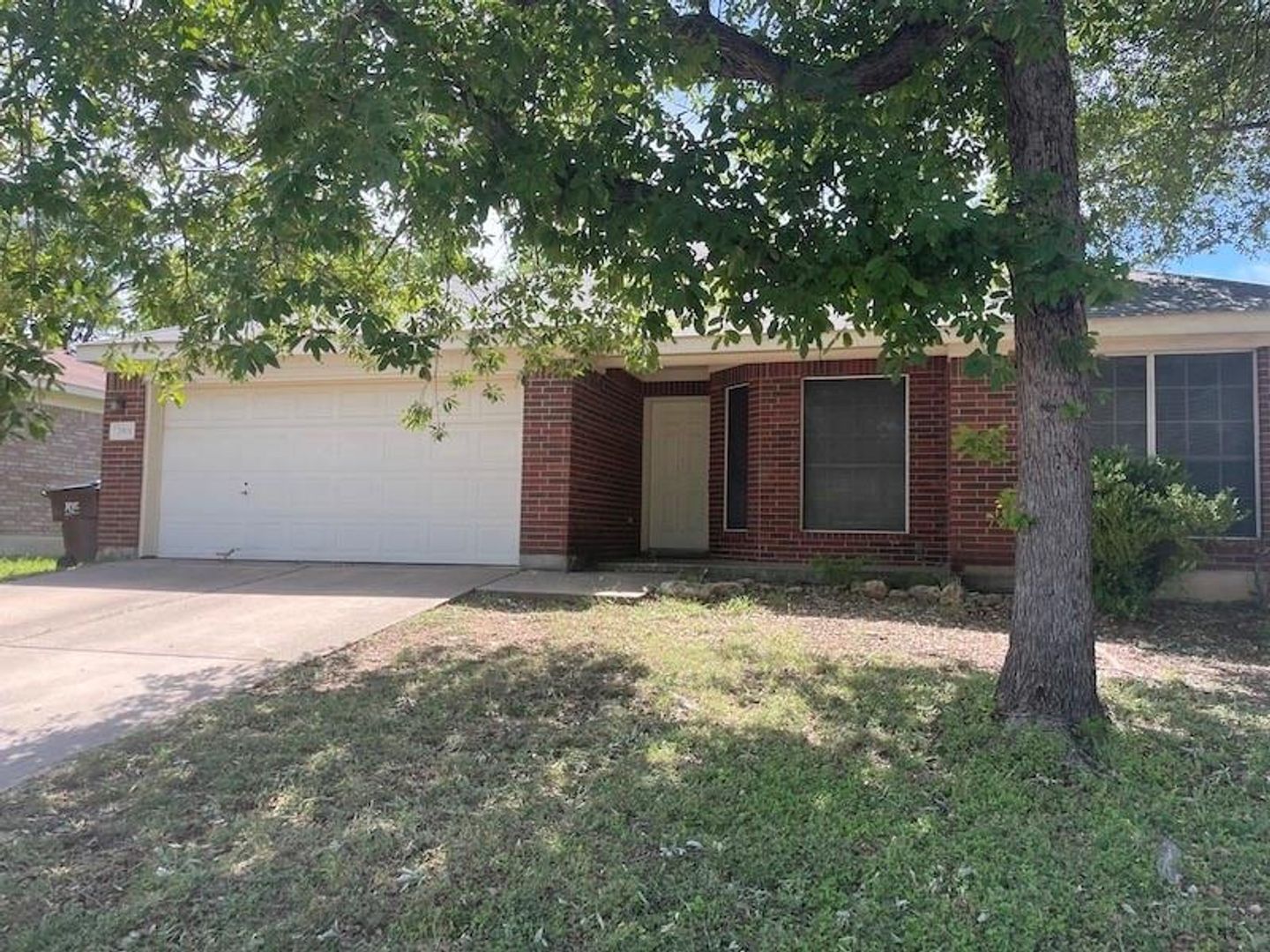Round Rock House: 2501 Willow Way