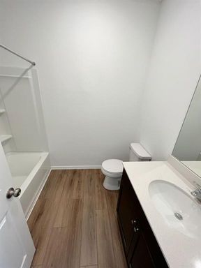 1127 Catfish Ln, Bastrop, TX 78602