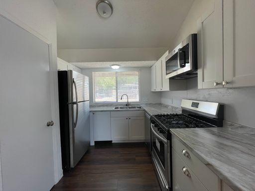 5753 Palo Blanco Ln, Austin, TX 78744-3858