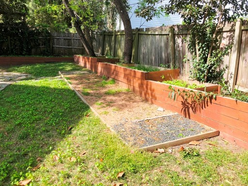 2202 East Side Dr, Austin, TX 78704