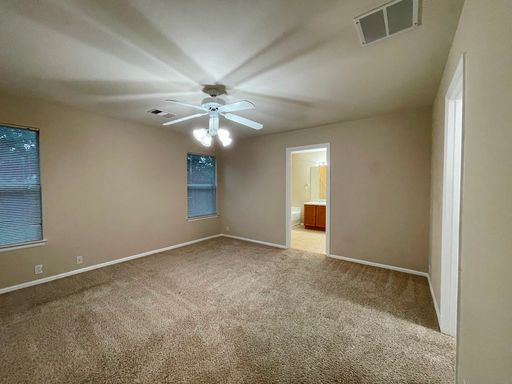 376 Spruce Dr., Kyle, TX 78640