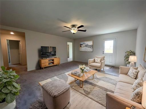 1032 Riverdale Cv., Jarrell, TX 76537-2038
