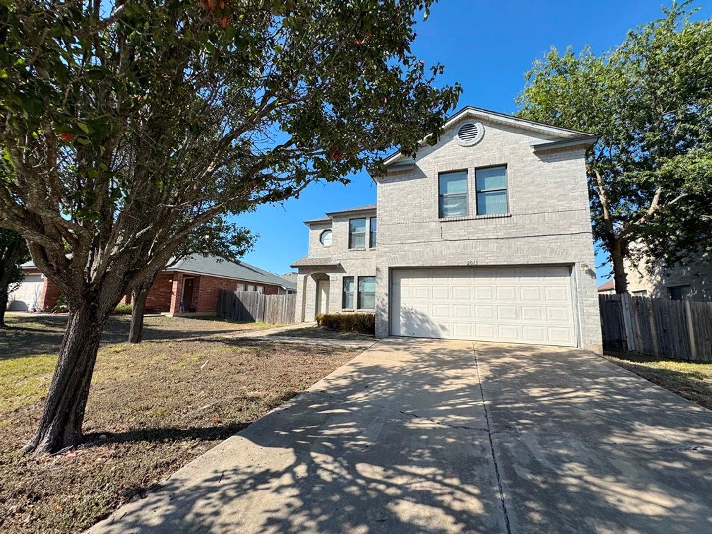 Leander House: 2013 Rim Rock Dr.