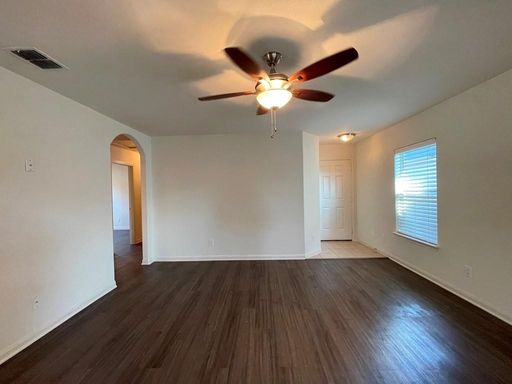 113 Robertson Lane, Jarrell, TX 76537