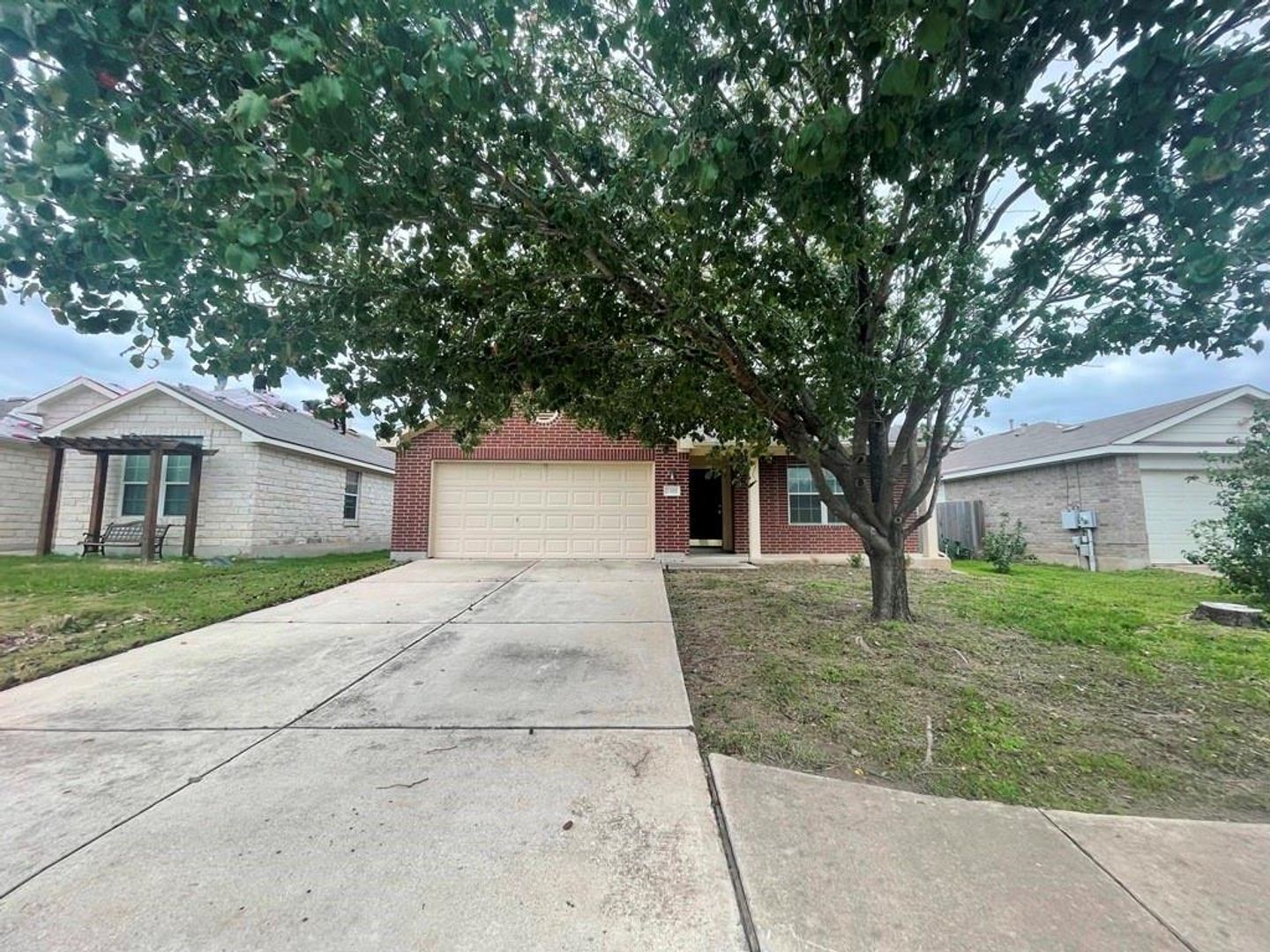 Cedar Park House: 2305 Bakers Way