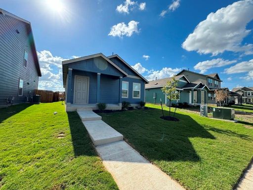 184 Chapel Beck Dr, Kyle, TX 78640