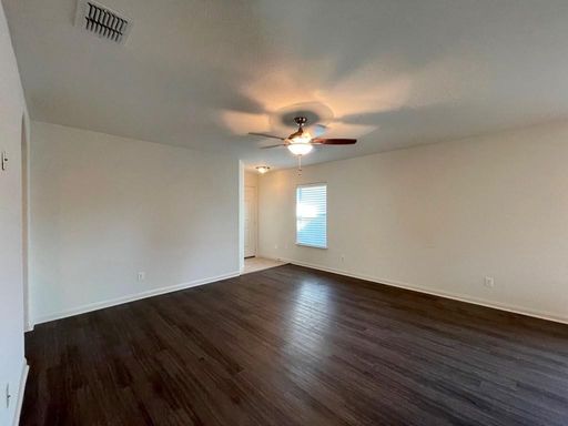 113 Robertson Lane, Jarrell, TX 76537