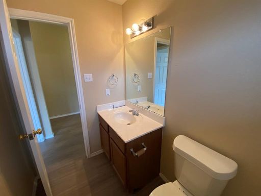 258 Western Dr, Kyle, TX 78640