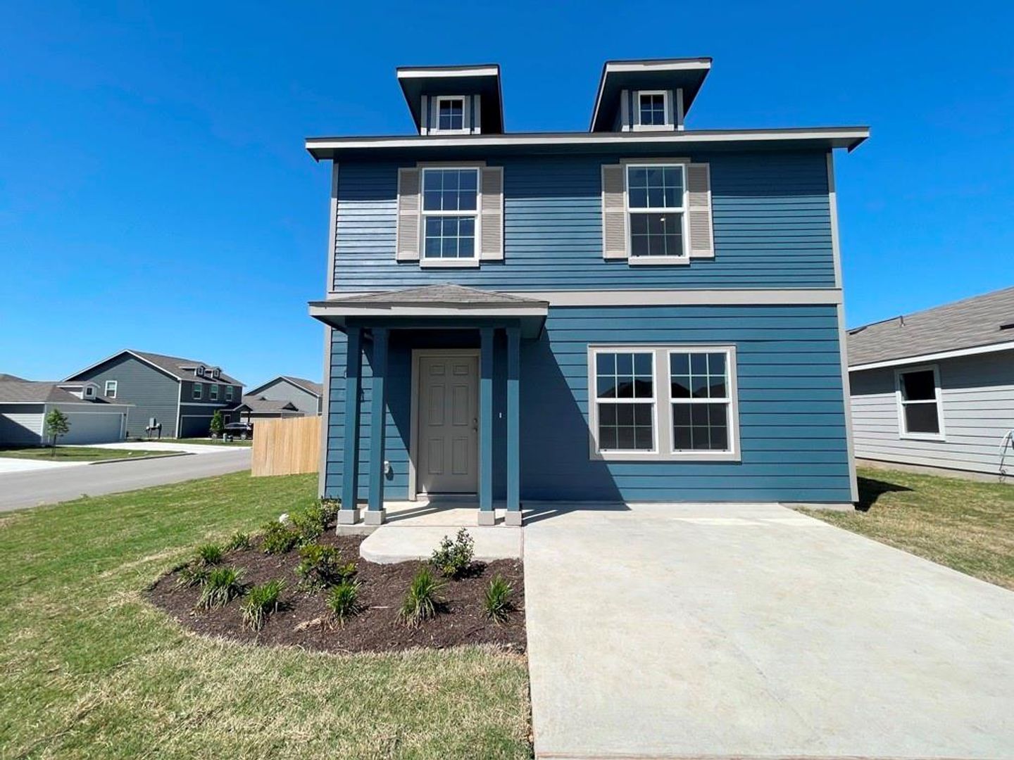 Jarrell House: 101 Hellcats Way