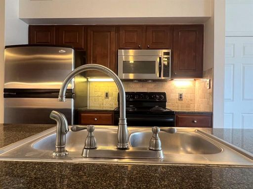 7701 Rialto Blvd #1232, Austin, TX 78735